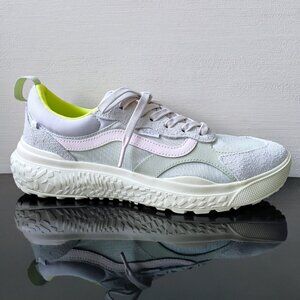 Vans Women Ultrarange Neo VR3 Lightweight Sneaker in Pleasant Light Yellow/Multi